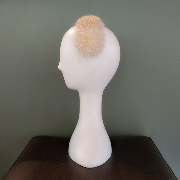 Vtg Woven Lace Pom Pom Headband Hat - Picture 3 of 7